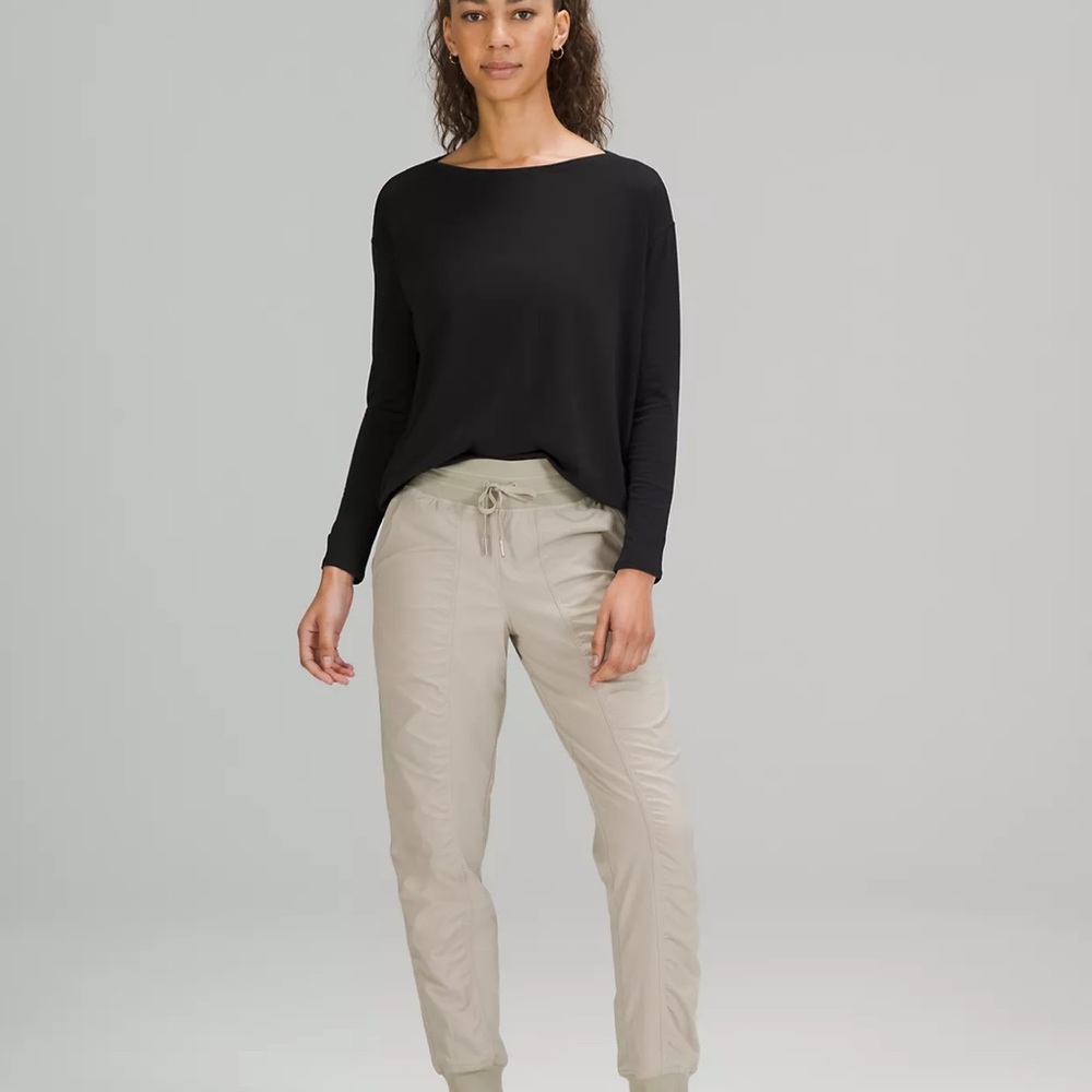 •lululemon•Back In Action Long sleeve Shirt